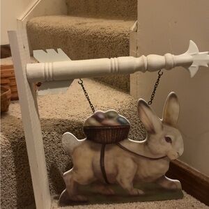 Hanging arrow with cute bunny.
